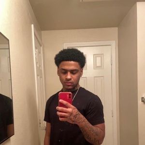 Meet your Posher, Jeffrey